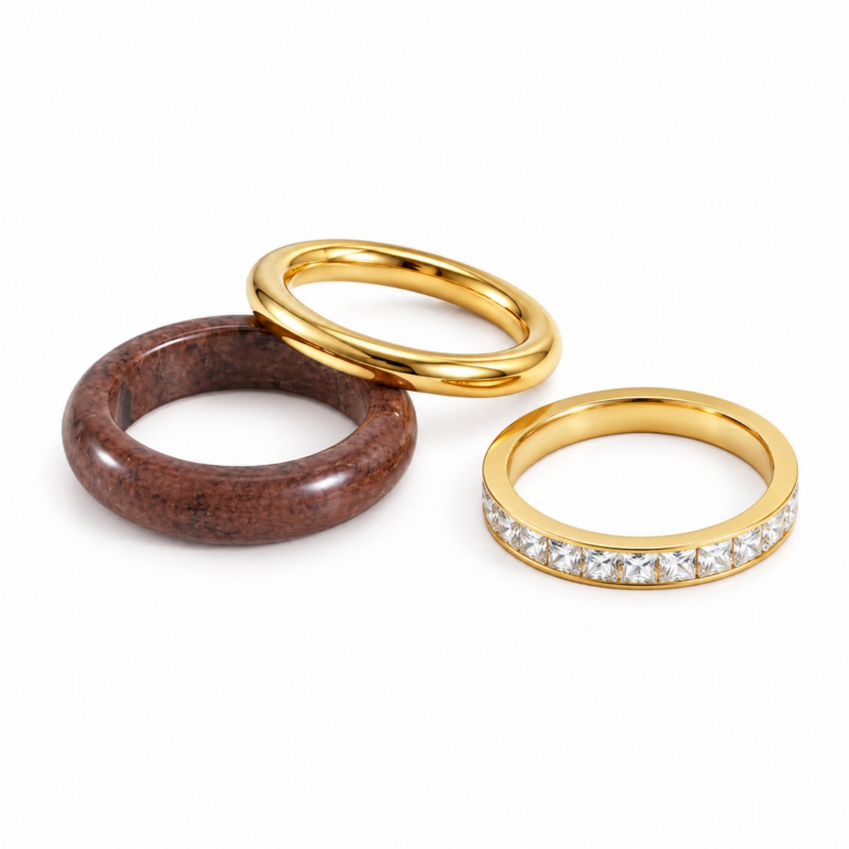 Terra Stack - set de 3 anillos con piedra rojiza, aro liso y eternity