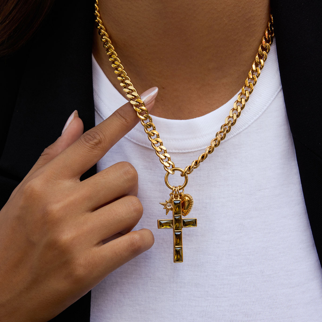 Collar Cubano con Cruz, Corazón y Estrella