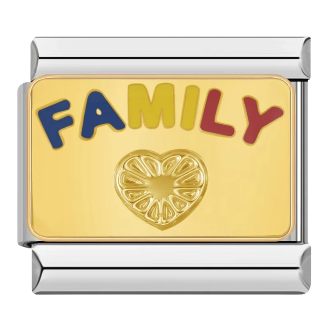 Charm Placa Family con Corazón